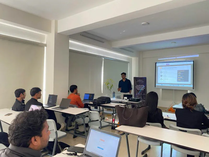 Saugat presenting AWS material to workshop attendees at TekBay Digital